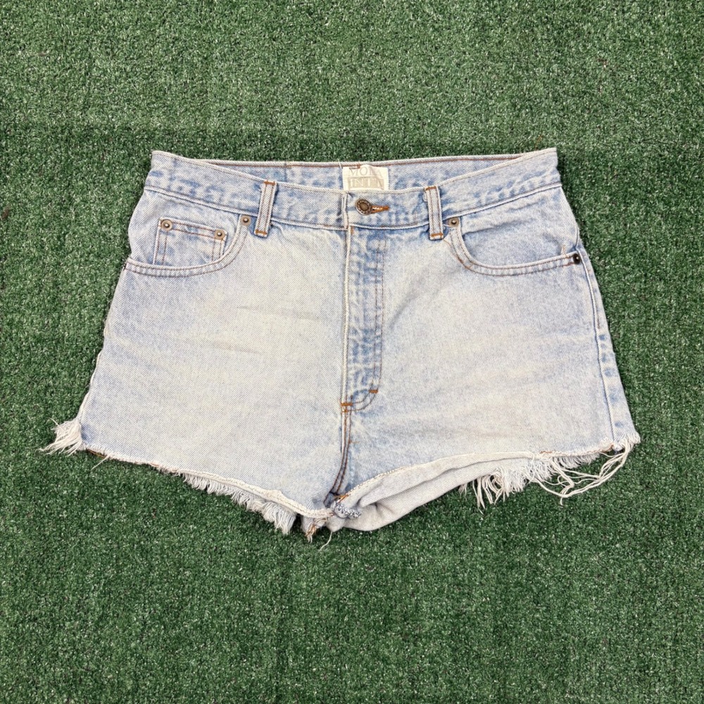 Vintage Moda International The London Jean Denim Shorts